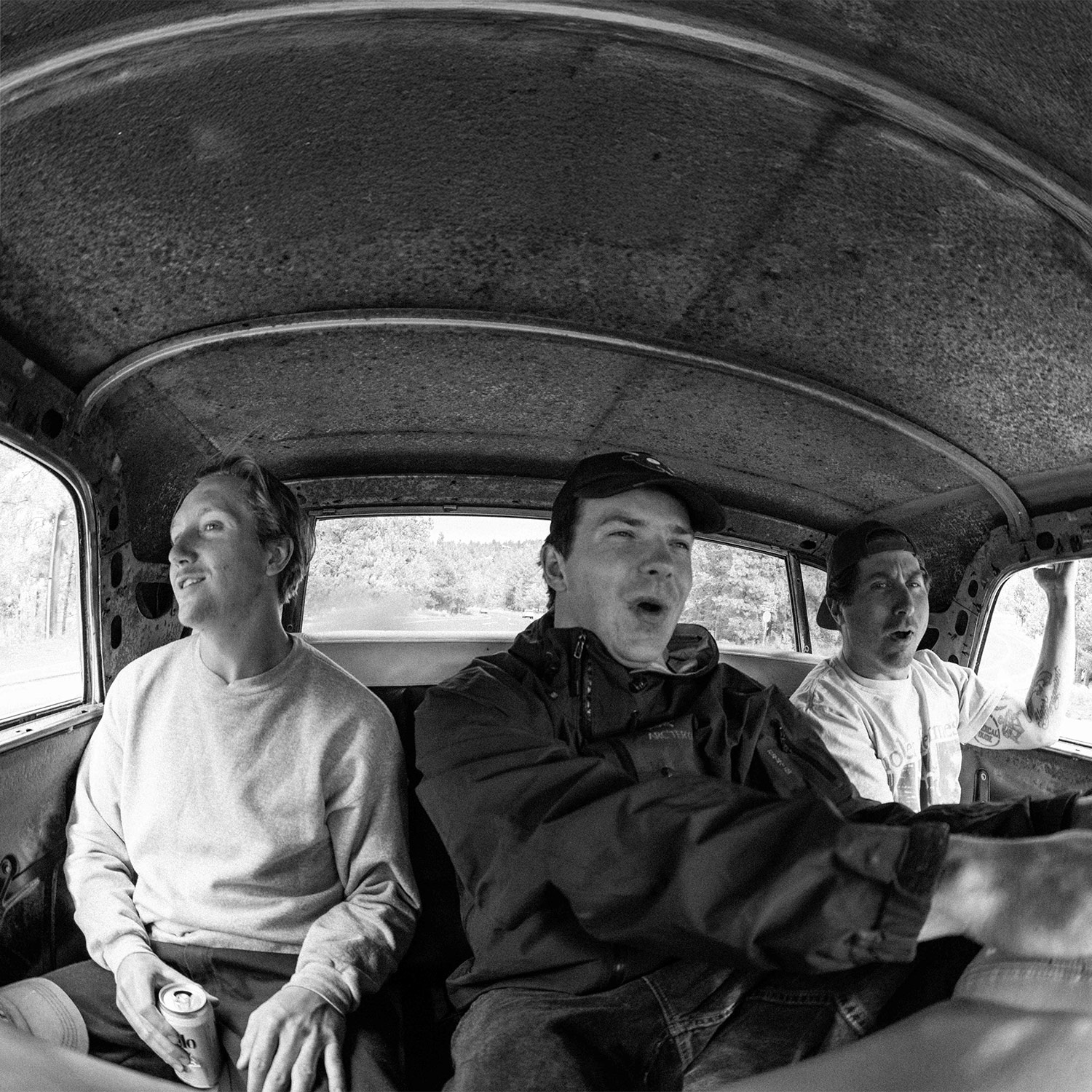 arbor snowboards bindings distribution